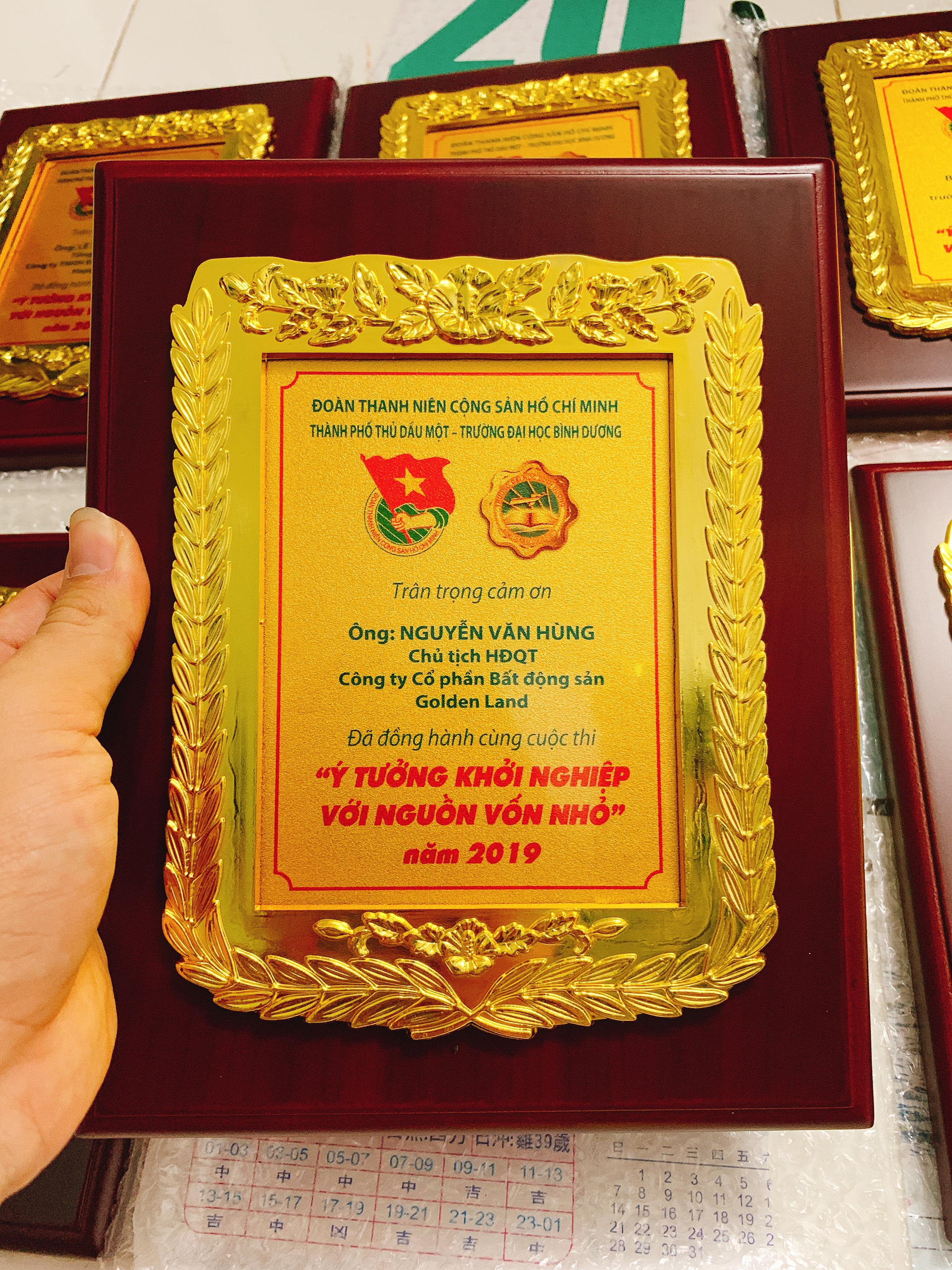 Kỷ Niệm Chương Gỗ Số 2